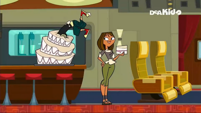 File:China duncan in cake.png