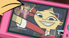 JustLetMeTakeASelfieKittyGeoffBrody.png