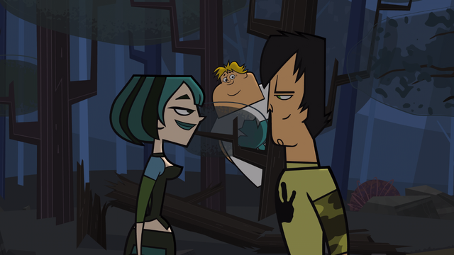 File:GwenTrentMakeUp.png