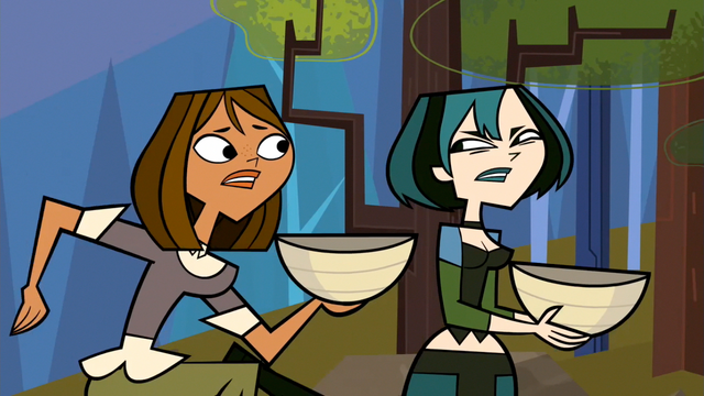 File:CourtneyAppolgize.png