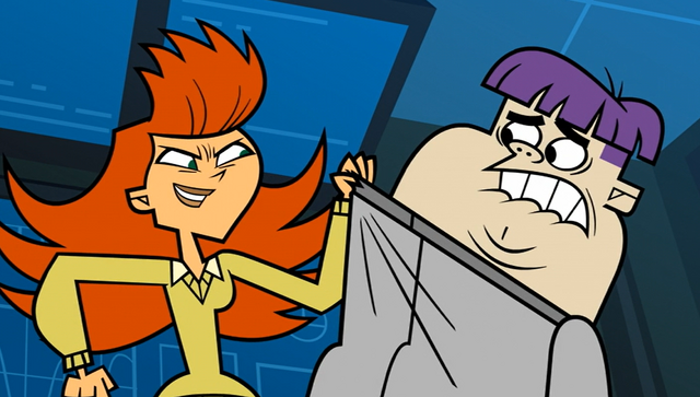 File:ScarlettYouLookDifferent.png