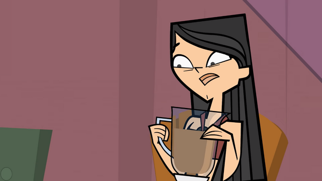 File:CourtneyDare2.png