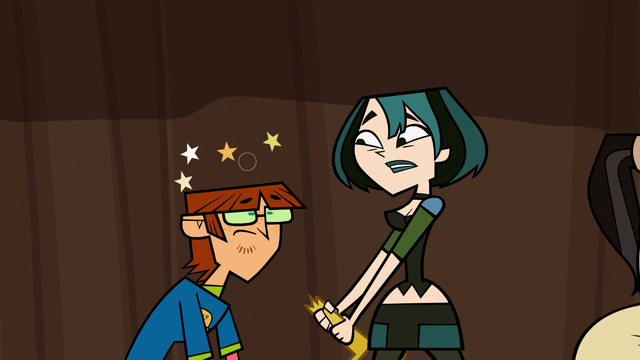 File:Hitshovergwen.png