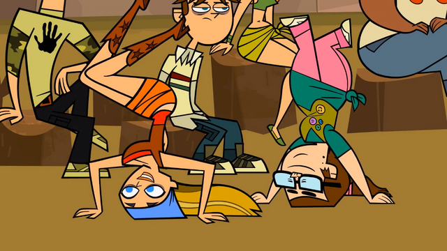 File:Lb headstand.png