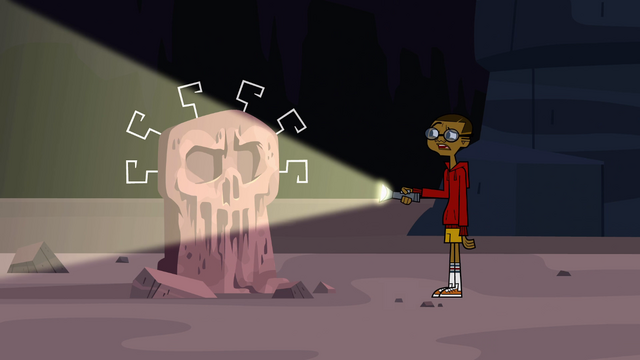 File:Skull hanging.png