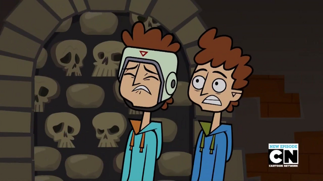 File:Twin's scared.png