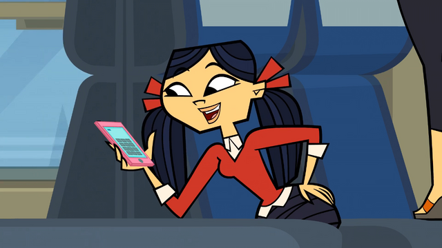 File:KittysOpeningSelfie.png