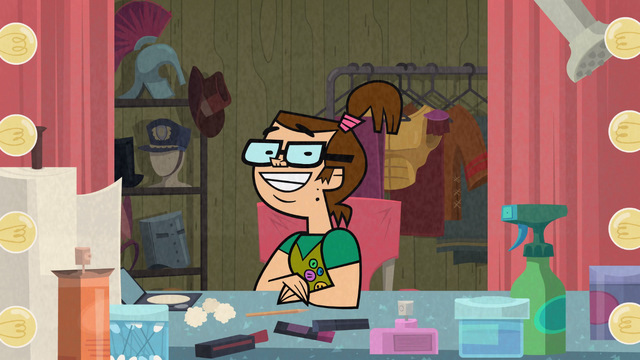 File:BethCloseToAnimals.png