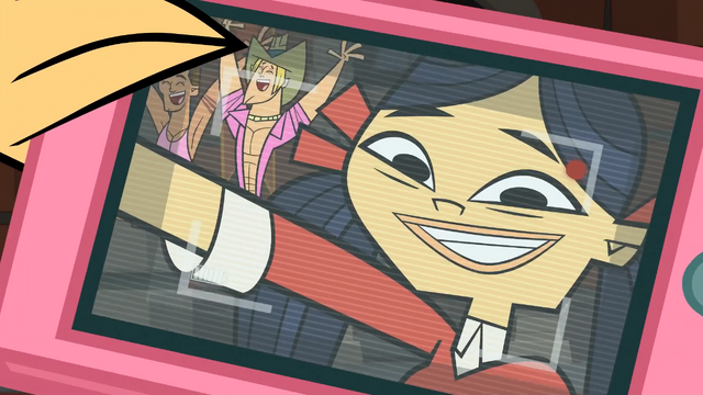 File:KittysSelfieWithSurferDudes.png