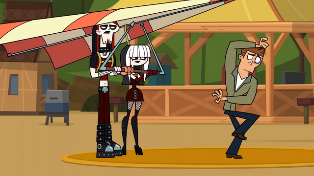 File:Goths Scare Don.png