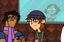 JustinRompiendo.png