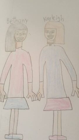 File:KayleighandBethanyTDTAL.jpg