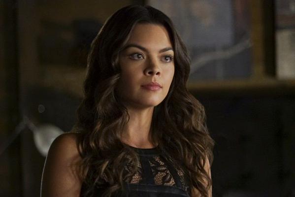 File:TVD702 Nora.jpg