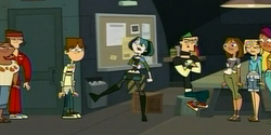 GwenSinging