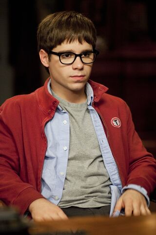 File:Tower-prep-s1e12-Snitch-03-1-.jpg