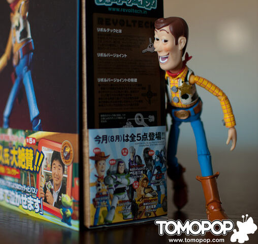 File:WoodyBuzz07-550x.jpg