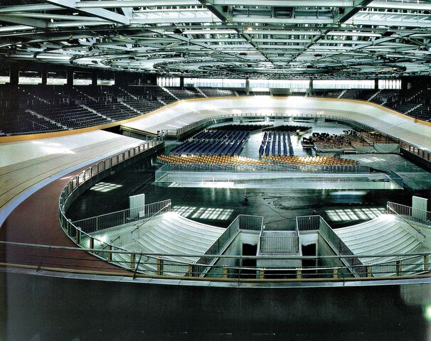 File:Berlin Velodrome inside.jpeg
