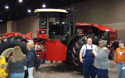 Versatile 575 4WD-2010