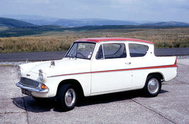 Ford.anglia.105e.moors.arp.750pix