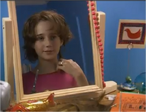 Samanthacuttingherhairoff