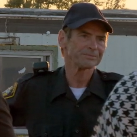 File:Officervictordaniels.png