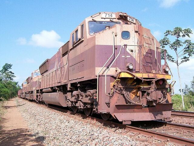 File:Foreign SD70M units.jpg