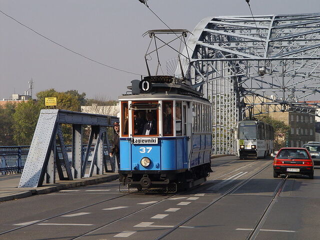 Plik:800px-Hw sn1-2.jpg