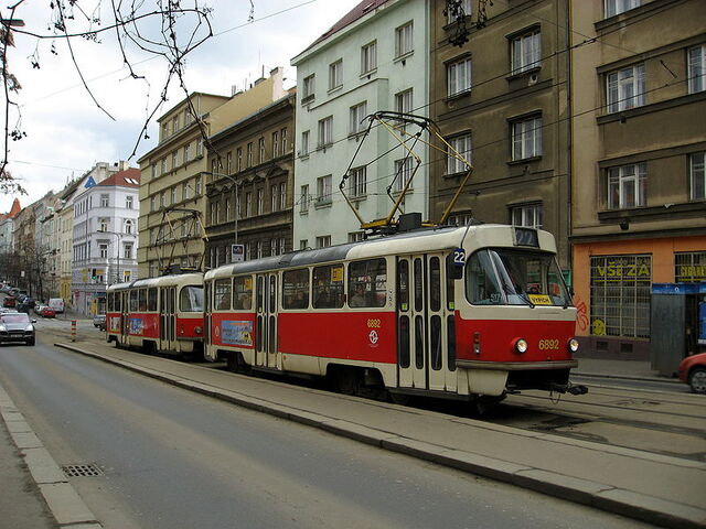 Plik:Tatra T3.jpg