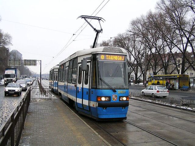 Plik:800px-105Na wroc.jpg