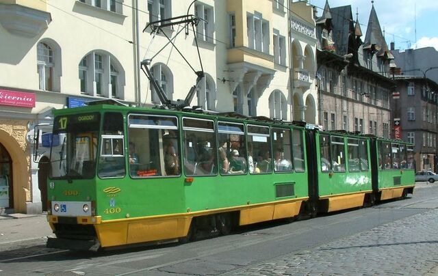 Plik:105N2 Poznań.jpg