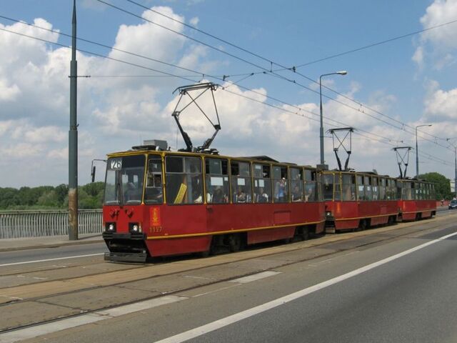 Plik:3xKonstal 105Na.jpg