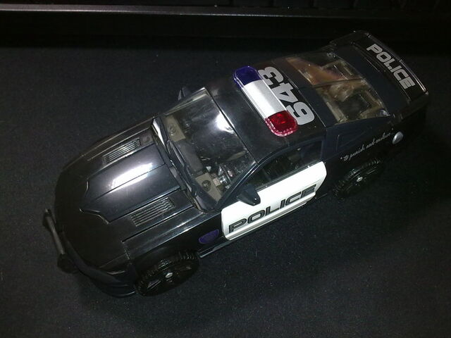 File:Rotf-barricade-toy-deluxe-2.jpg