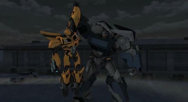 File:Prime-bumblebee&breakdown-s01e11-1.jpg