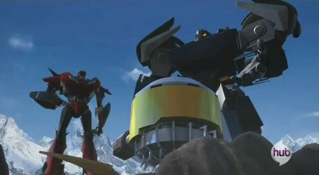 File:Prime-breakdown&knockout-s02e05-forgeofsolusprime.jpg