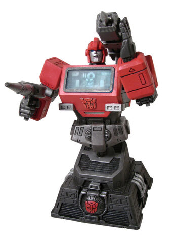 File:DiamondSelect G1Ironhide bust.jpg
