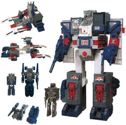 G1FortressMaximus toy