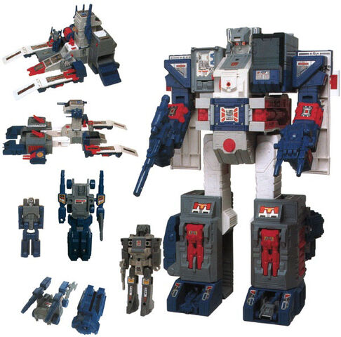 File:G1FortressMaximus toy.jpg