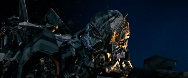 File:Dotm-starscream-film-orbit.jpg