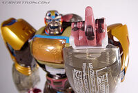 Rid-optimusprimal-toy-supreme-1-finger