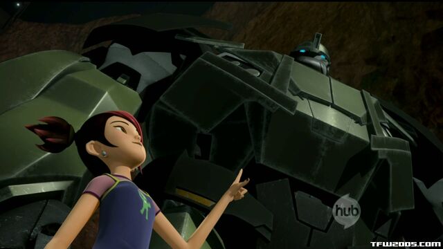 File:Prime-bulkhead&miko-s01e**-1.jpg