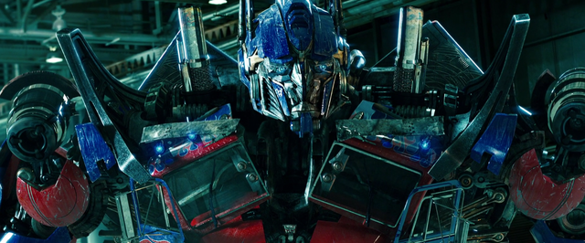 Bestand:Optimus Prime aanschouwd de verwoesting van Sentinel Prime.png