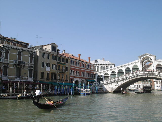 File:Venezia 2004.jpg