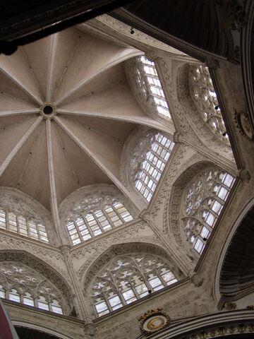 File:450px-VALENCIA ES Cathedral alabaster windows.jpg
