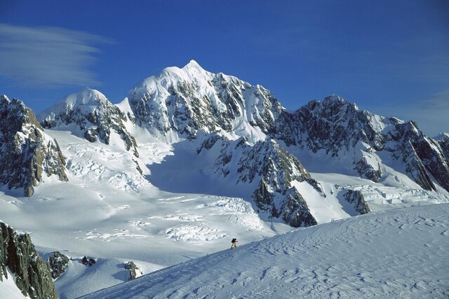 File:Mountain 001.jpg