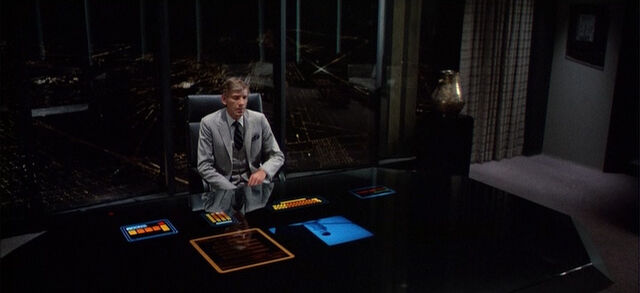 File:Dillinger computer desk.jpg