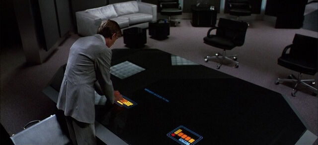 File:Computer desk type.jpg
