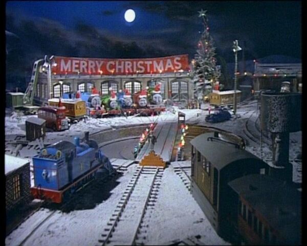 File:Thomas'ChristmasParty8.jpg