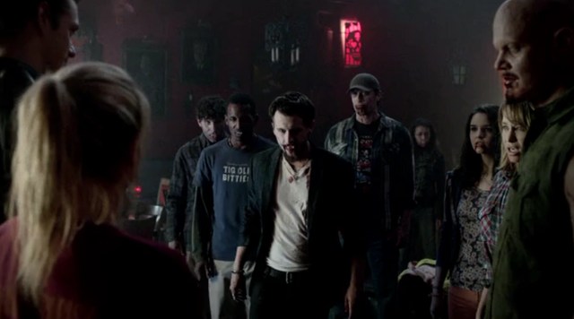 File:Hep v vampires fangtasia.png