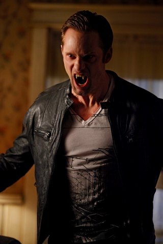 File:EricNorthmanFangs1.png