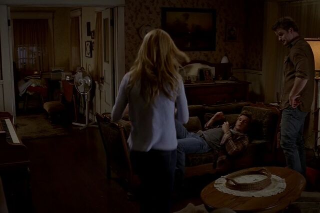 Fichier:6x04 4.jpg